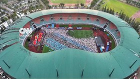 Ribuan Umat Muslim Salat Id di Stadion Pakansari Bogor