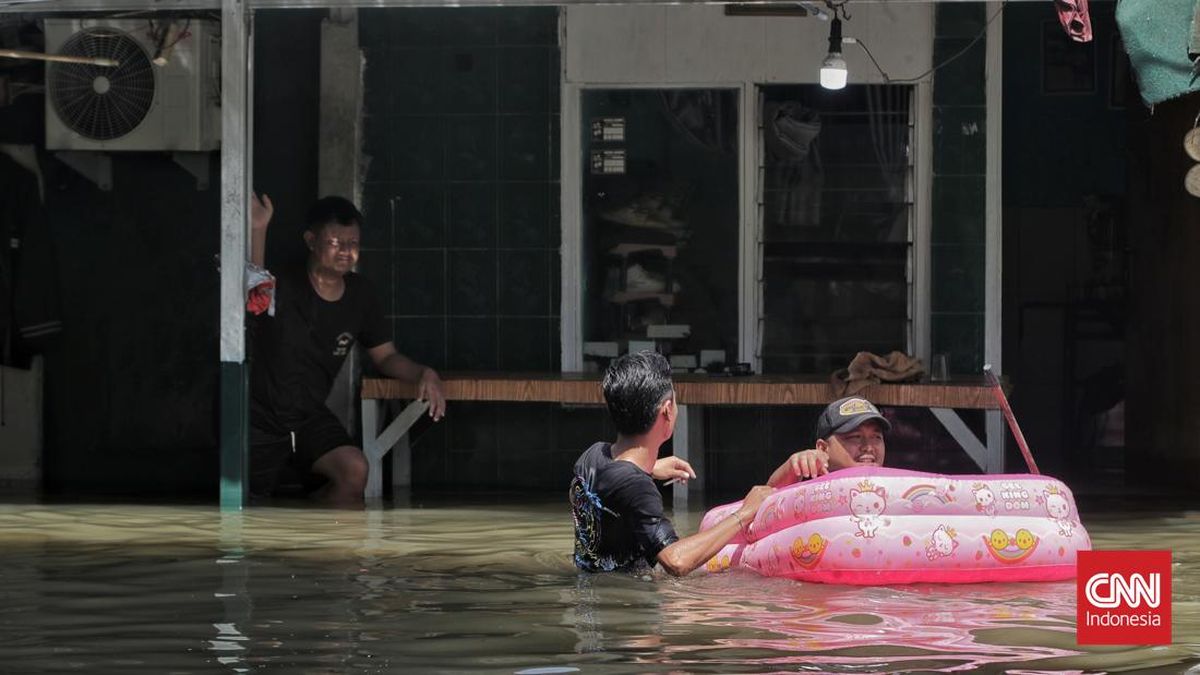 Pramono: Banjir Jakarta Dipicu Curah Hujan dan Tumpukan Sampah