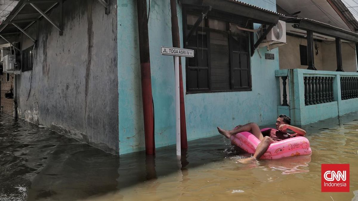 22 RT di Jakarta Timur Masih Terendam Banjir Minggu Siang