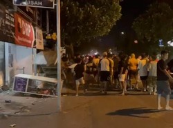 Bentrok Warga H+1 Lebaran di Mataram, Pengguna Jalan Ketakutan