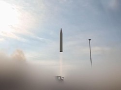 Video Kutipan Ali Khamenei di Rudal-Drone Iran yang Serang AS-Israel