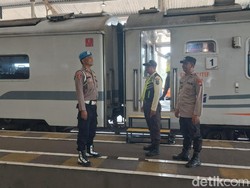 Polisi Pasuruan Siaga Meski Stasiun Bangil Landai di Hari Kedua Lebaran