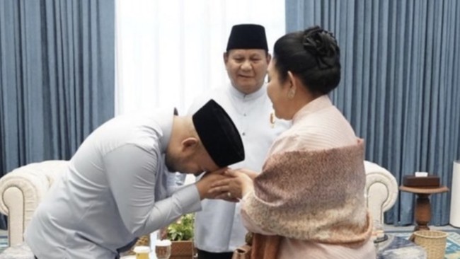 Presiden Prabowo membagi momen kehangatan Idul Fitri 1447 Hijriah bersama keluarga di akun media sosialnya.