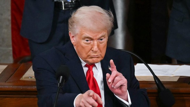 Reaksi sejumlah negara usai Presiden AS Donald Trump ultimatum bakal serang pembangkit listrik Iran.