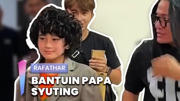 Update Informasi Selebriti InsertLive : Video: Rafathar Beli Kartu Rp30 Juta, Raffi Beri Teguran dengan Ajak Syuting