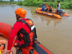 Speedboat di OKI Tenggelam Usai Masuk Pusaran Air, Pengemudi Masih Dicari