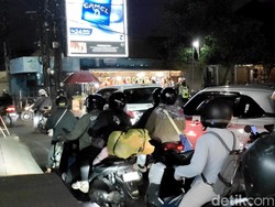 Libur Lebaran, Jalur Bedugul Menuju Denpasar Padat Petang Ini