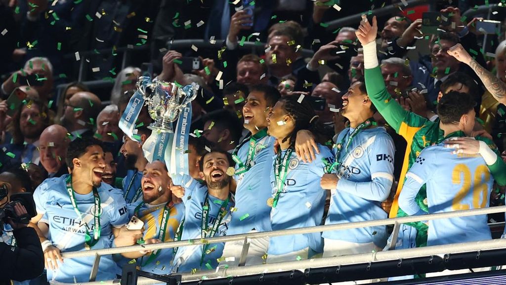 FOTO: Manchester City Juara Carabao Cup
