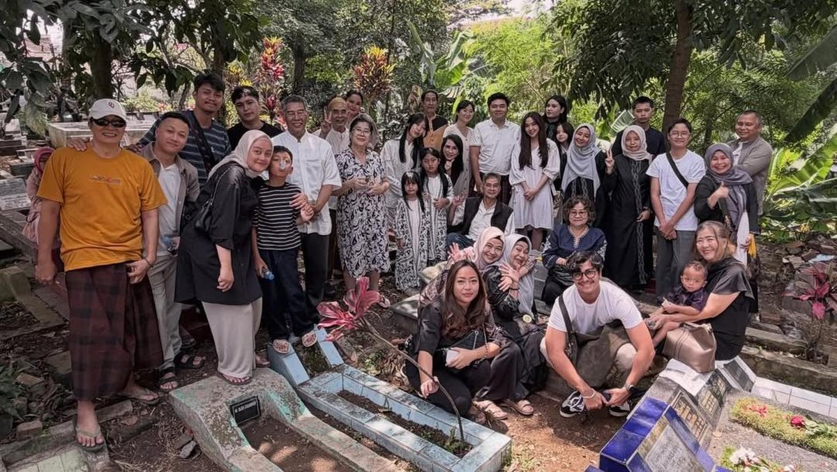 Gisel dan Gempi ikut merayakan Lebaran bareng keluarga&period;