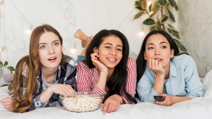 Rekomendasi Film Netflix Bertema Persahabatan yang Wajib Masuk Watchlist Kamu