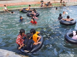Pemandian Sumber Penang Pamekasan Jadi Favorit Anak Saat Libur Lebaran