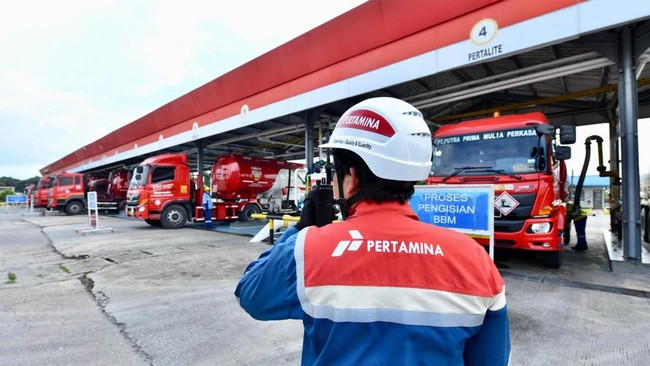 Salah satu strategi Pertamina adalah diversifikasi sumber pasokan energi, sehingga tidak bergantung pada satu wilayah atau negara tertentu.