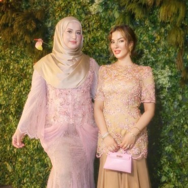 Kembali Berseteru. 7 Momen Akur Tasya Farasya & Tasyi Athasyia Jadi Sorotan