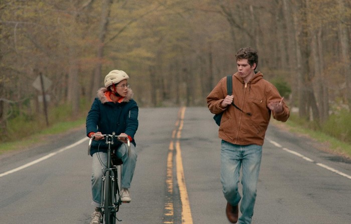 The Half of It adalah film coming-of-age tentang persahabatan dan perasaan yang tidak terduga. Ceritanya sederhana tapi penuh makna./ Foto: imdb.com