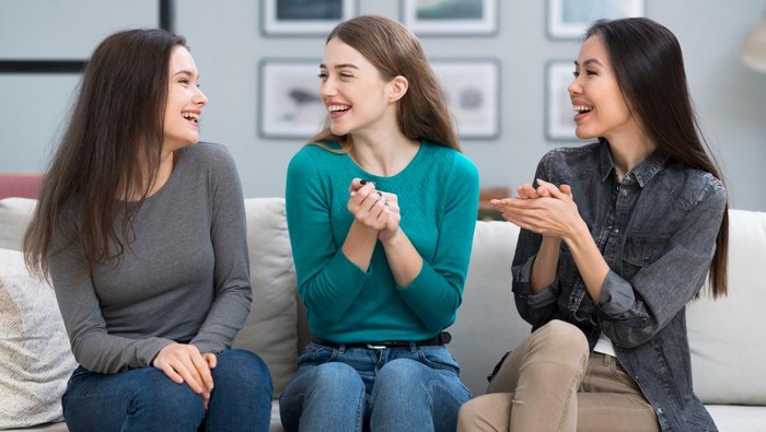 5 Ciri Kepribadian Orang yang Tidak Suka Basa-Basi, Ternyata Ada Banyak Sisi Positifnya!