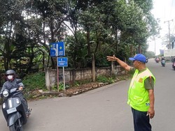 Mengenal Supeltas, Pengatur Lalu Lintas di Jalur Alternatif Puncak Bogor