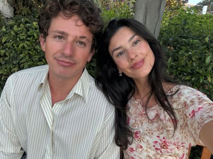 Charlie Puth dan Istri Dikaruniai Bayi Laki-laki, Namanya Unik