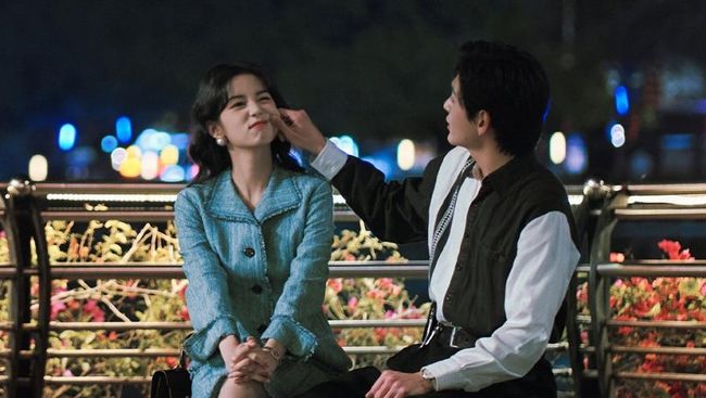 Berikut 5 rekomendasi dan sinopsis drama China he fell first he fell harder, seperti Dream of Golden Years dan The Best Thing.