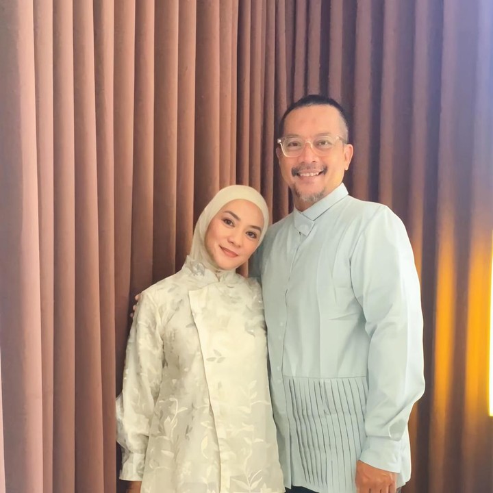 <p>Mudik atau pulang kampung memang sudah menjadi tradisi di Indonesia dan biasanya dilakukan menjelang Hari Raya Idul Fitri. Namun, mantan artis cilik Enno Lerian justru memilih memulai perjalanan mudiknya tepat di hari pertama Lebaran, Bunda. (Foto: Instagram @ennolerian_)</p>