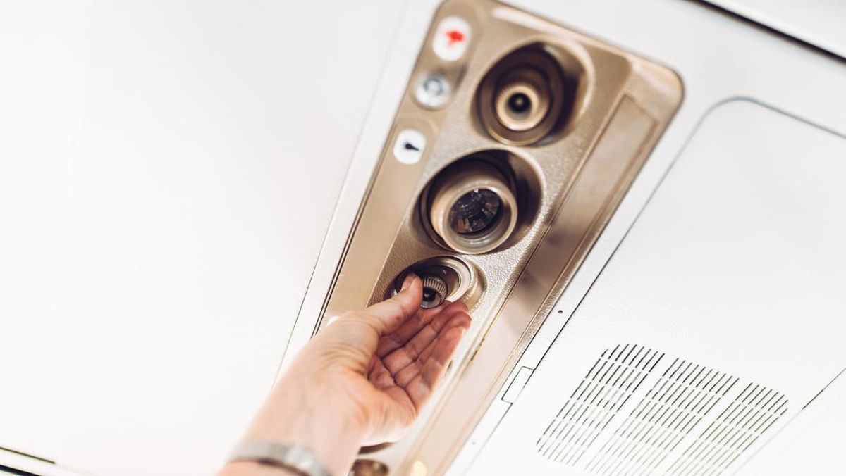 Ventilasi Udara di Pesawat Tak Perlu Dimatikan, Ini Kata Dokter