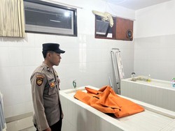 Bayi dalam Kresek di Sungai Banyuwangi Sempat Dikira Boneka