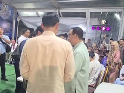 Momen SBY, Anies, AHY Ngobrol Bertiga saat Halalbihalal Lebaran di Cikeas