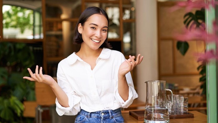 3 Cara Mengenali Orang dengan IQ Tinggi Dilihat dari Bahasa Tubuh