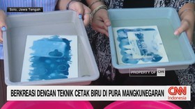 VIDEO: Berkreasi Dengan Teknik Cetak Biru di Pura Mangkunegaran