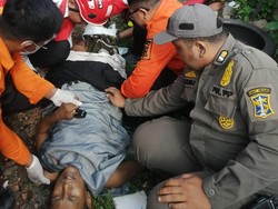 Lansia Selamat Usai Tertabrak KA di Surabaya Alami Gangguan Pendengaran