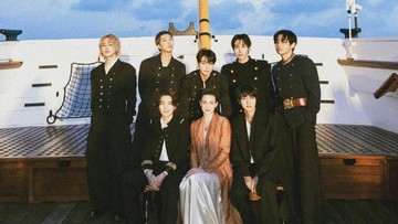 Gosip Terkini Selebriti Insertlive : Jadi Model MV BTS Swim, 7 Potret Cantik Lili Reinhart Aktris Hollywood Bintang Riverdale