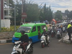 One Way Arah Jakarta Berakhir, Jalur Puncak Bogor Berlaku Dua Arah