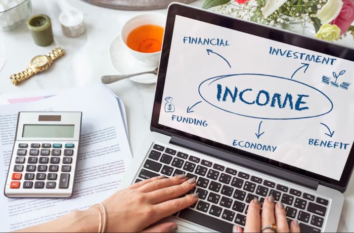 Tanda orang yang berasal dari kelas sosial menengah.  Mempunyai kondisi finansial yang stabil/Foto: freepik.com/rawpixel.com