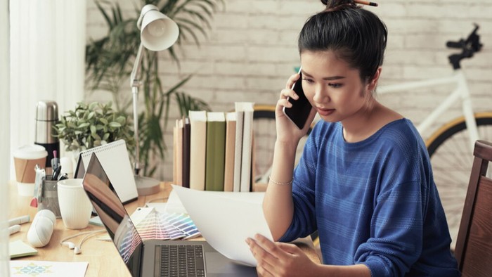 5 Zodiak yang Paling Semangat Punya Double Job, Pengikut 'Hustle Culture'!