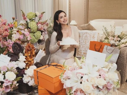 Jelang Persalinan Anak Pertama, Alyssa Daguise Rayakan Ultah & Gelar Baby Shower