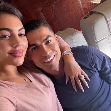 Georgina Tulis Pesan Menyentuh usai Cristiano Ronaldo Umumkan Pensiun dari Piala Dunia