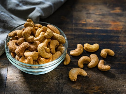 Apakah Kacang Mete Menyebabkan Asam Urat?