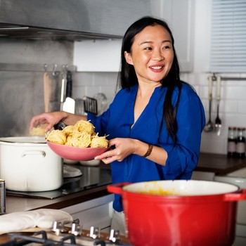 7 Cara Memasak Hemat Gas LPG di Rumah