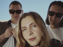 Era Baru Jungle Lewat Carry On