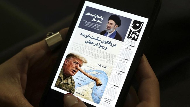 Surat kabar Iran mengecap Presiden Donald Trump sebagai tukang bohong, menyoroti klaim sang presiden soal pembicaraan diplomatik diam-diam antara AS-Iran.