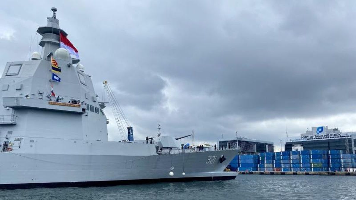 Kapal Perang Baru TNI AL Tiba di Jakarta Usai Berlayar dari Italia