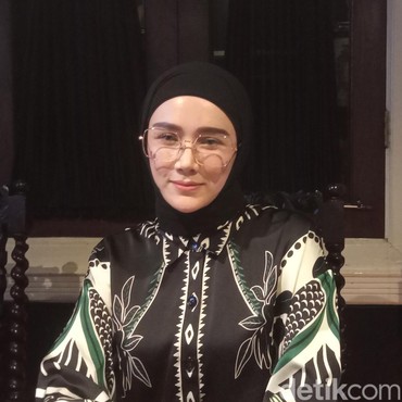 Mulan Jameela Diterpa Berita Hoaks, Ahmad Dhani Ingin Tempuh Jalur Hukum?