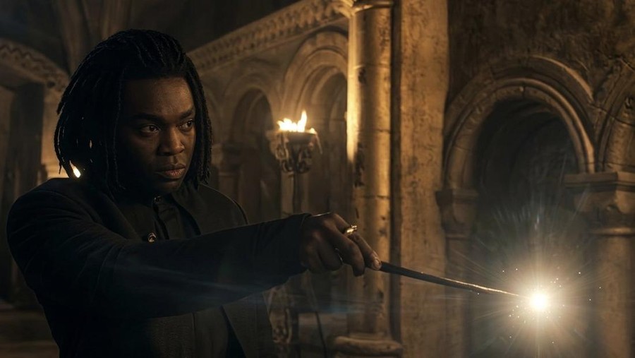 Penampilan Paapa Essiedu sebagai Severus Snape di Serial Harry Potter