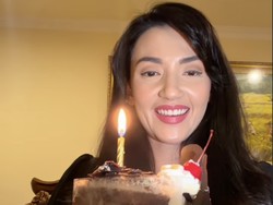 Cerita Tsania Marwa Bahagia Ucapkan Ultah Langsung ke Anak Usai 9 Tahun Menanti