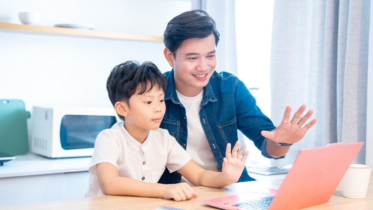 9 Kebiasaan Anak Laki-laki yang Terbentuk dari Sikap Ayah&comma; Dampaknya Terasa saat Dewasa