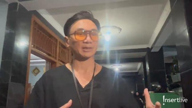 Anji Merasa Tenang Bisa Temani Ibu di Masa Terakhir Sebelum Wafat