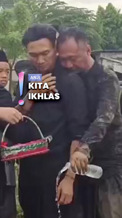 Video: Anji Antar Ibu ke Peristirahatan, Wina Natalia Turut Hadir di Pemakaman