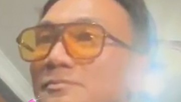 Berita Viral Selebriti dari InsertLive : Video: Anji Bersyukur 3 Bulan Intens Rawat Ibu Sebelum Meninggal Dunia