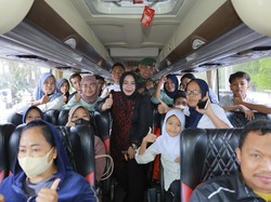 Arus Balik Lebaran, 3 Bus Angkut 150 Pemudik dari Ponorogo ke Bekasi