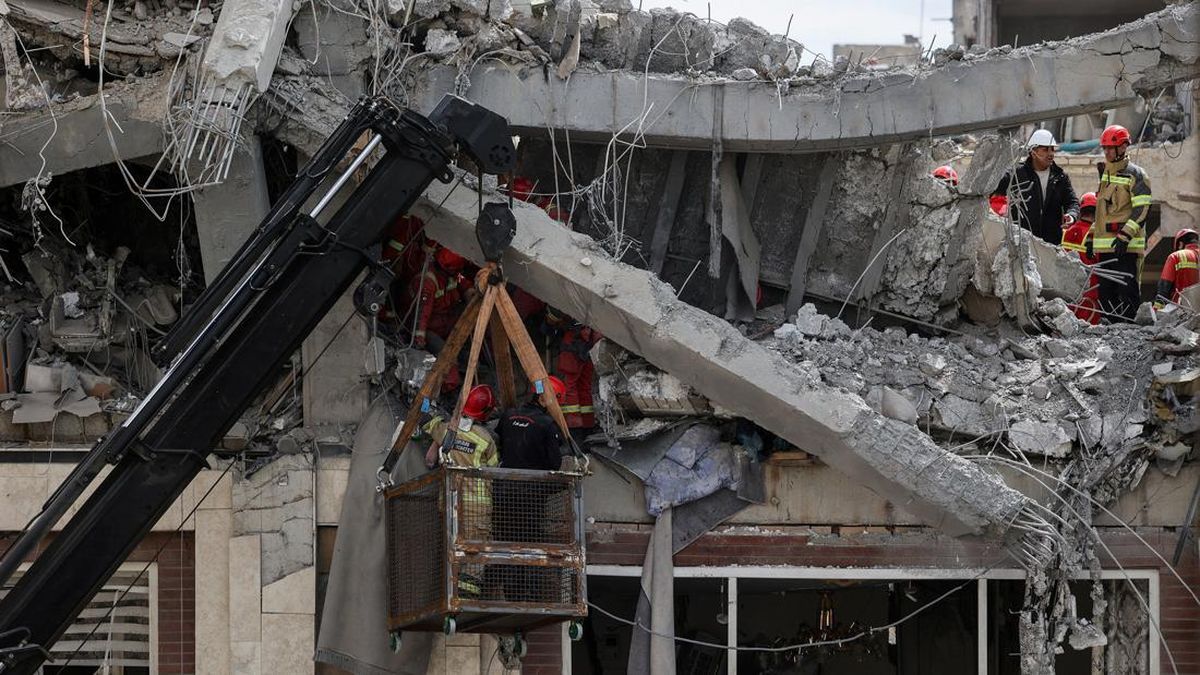 Israel Bakal Lebih Gila-gilaan Bombardir Iran, Ada Apa?