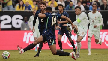 Berita Olahraga Terkini CNN Sport : Hasil Brasil vs Prancis: Mbappe dan Ekitike Cetak Gol, Selecao Tumbang